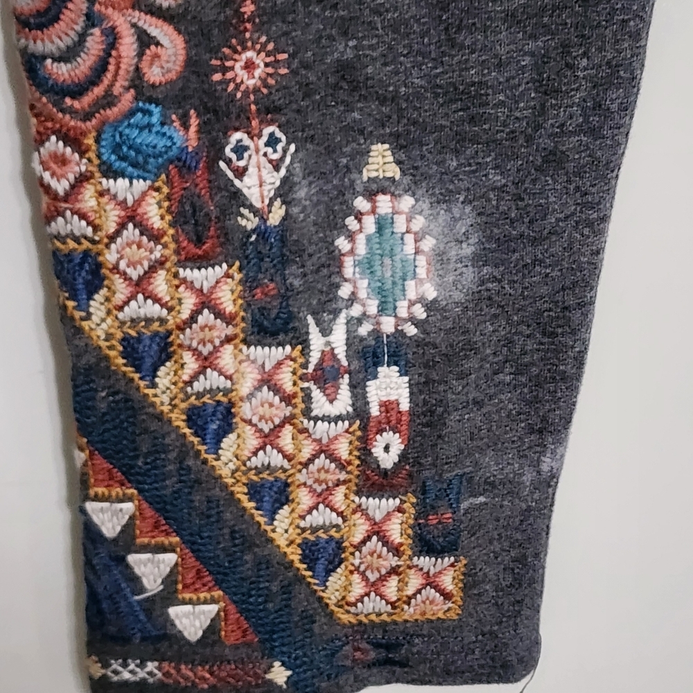 Johnny Was Leggings M Gray Embroidered Pull On Boho - Picture 8 of 8